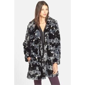 Betsey Johnson Faux Fur Happy Flower Coat NWT Size Large